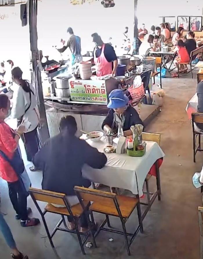 ลูกค้า, ร้านก๋วยเตี๋ยว