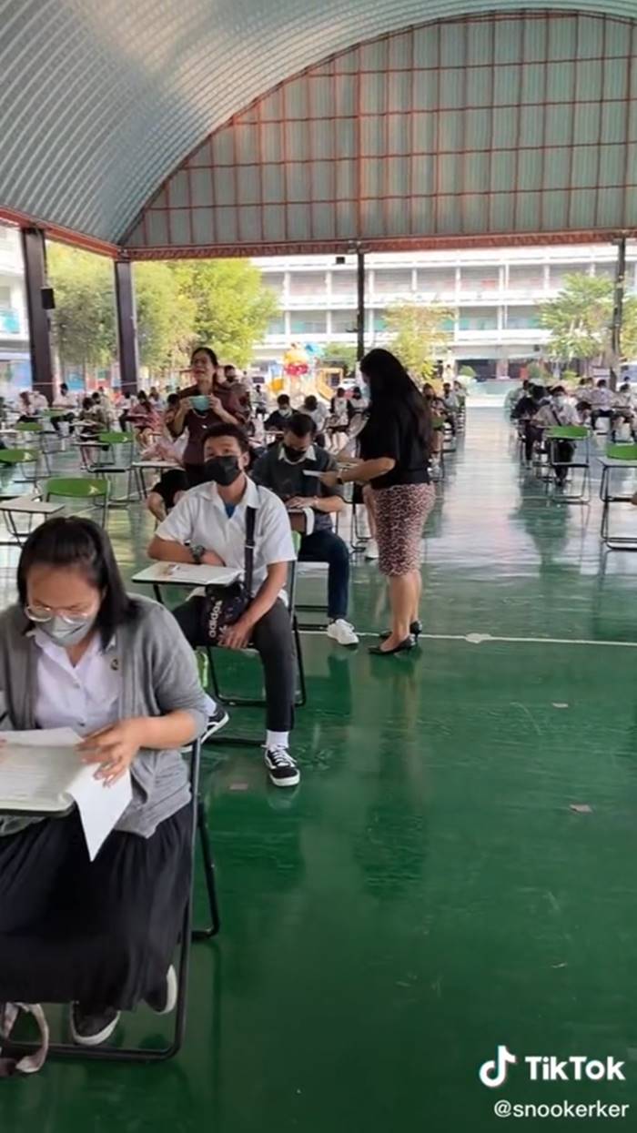 ท้องในวัยเรียน