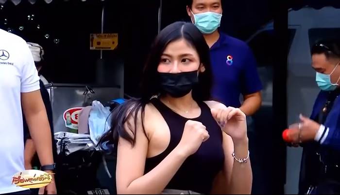 แพรพลอย นักมวย