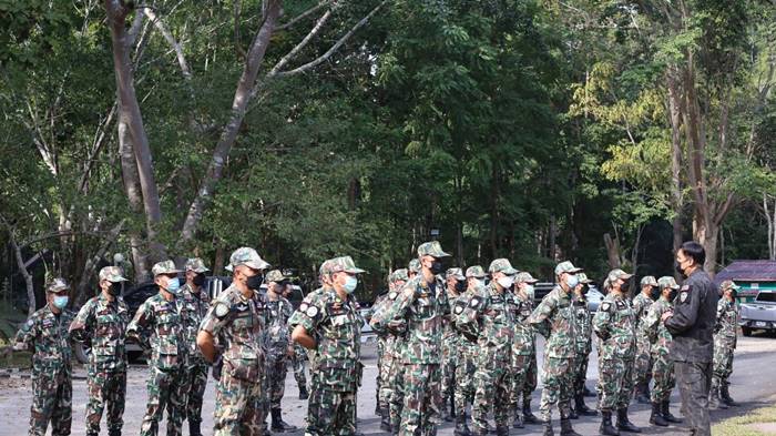 เจ้าหน้าที่พิทักษ์ป่า, ติ๊ก เจษฎาภรณ์