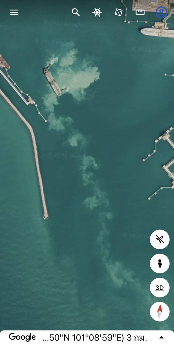 น้ำมันรั่ว