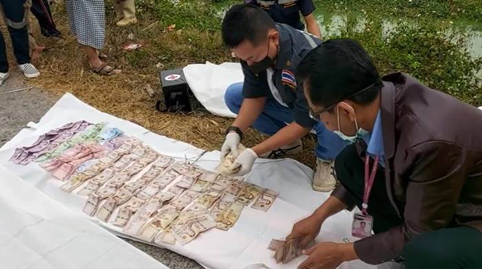  ผู้ใหญ่บ้าน ถูกรถชน