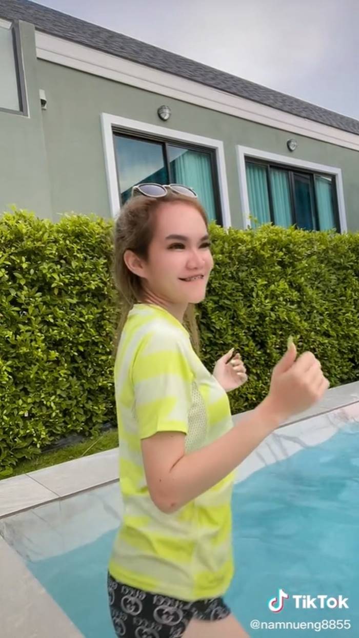  แม่น้ำหนึ่ง