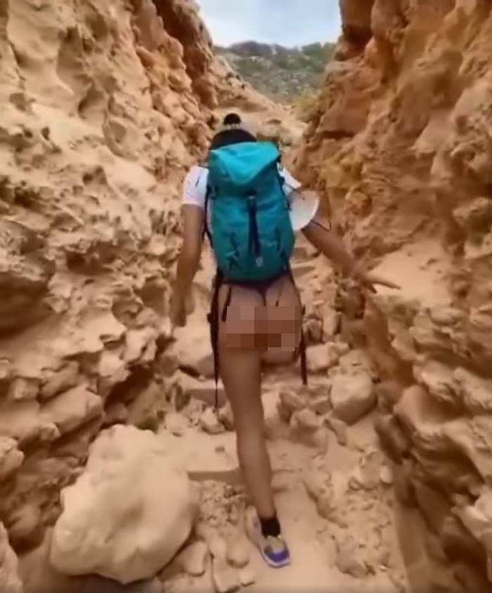 ชุดปีนเขา