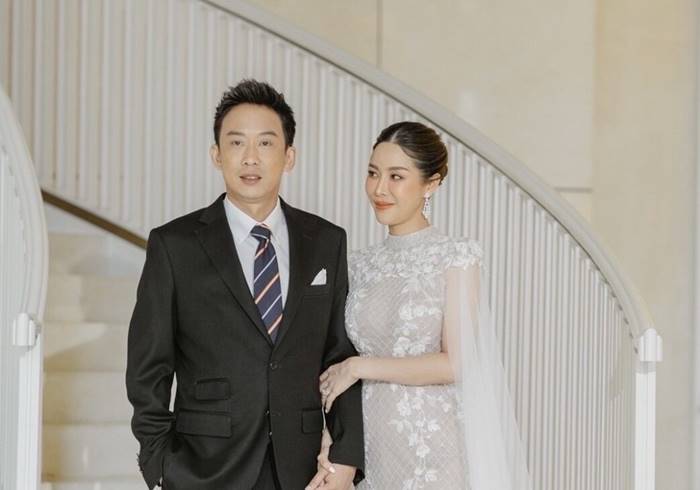 โอ๊ค พานทองแท้ ชินวัตร