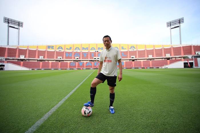 วินิจ เลิศรัตนชัย, แมนยู ลิเวอร์พูล