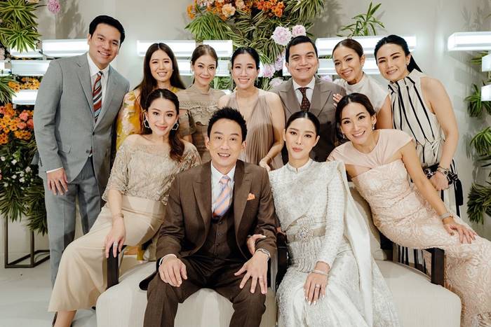 โอ๊ค พานทองแท้ ชินวัตร