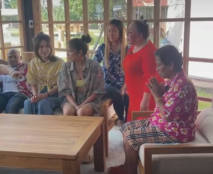 นิกกี้ ณฉัตร, ป้ารัตนา