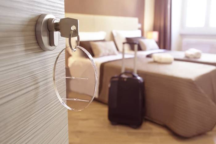 Airbnb, ยูเครน, รัสเซีย