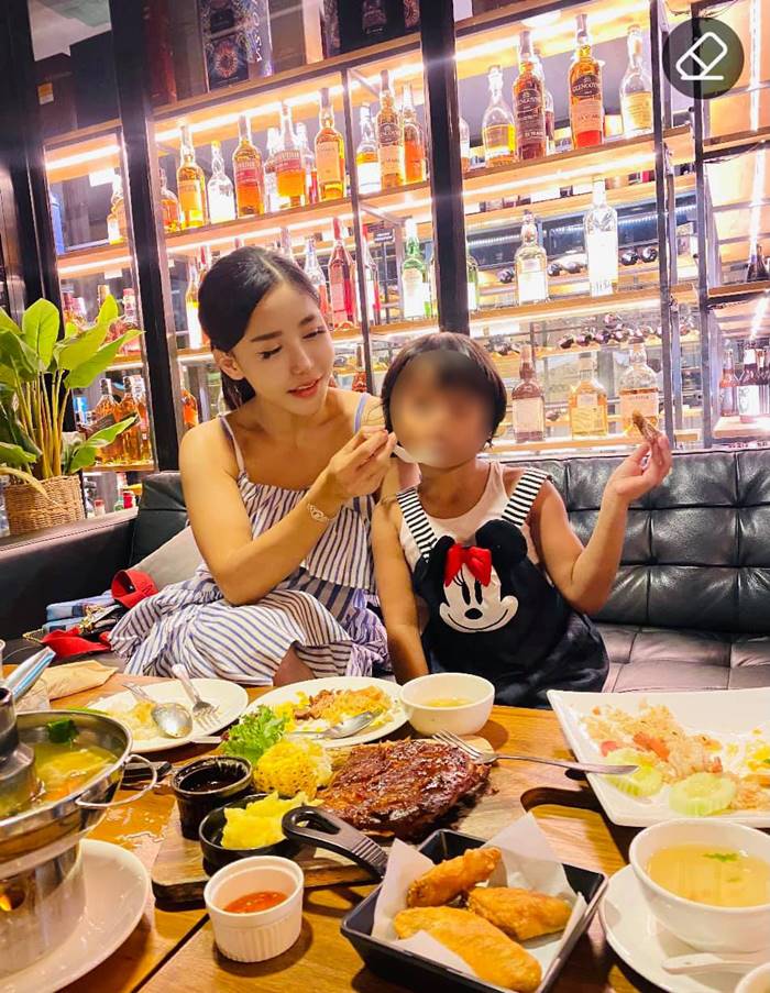 บัวขาว บัญชาเมฆ