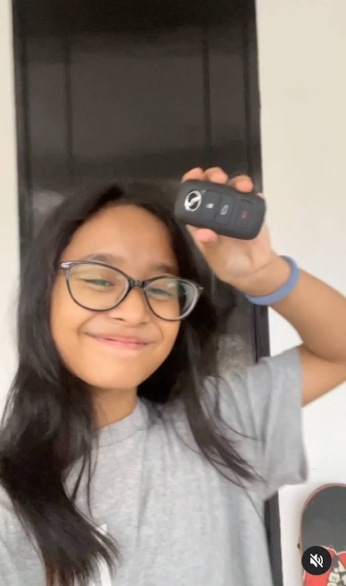 เด็กขับรถ