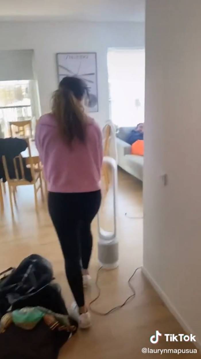  เซอร์ไพรส์แฟน