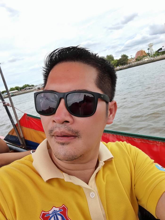 มงคลกิตติ์ สุขสินธารานนท์, เดชา กิตติวิทยานันท์