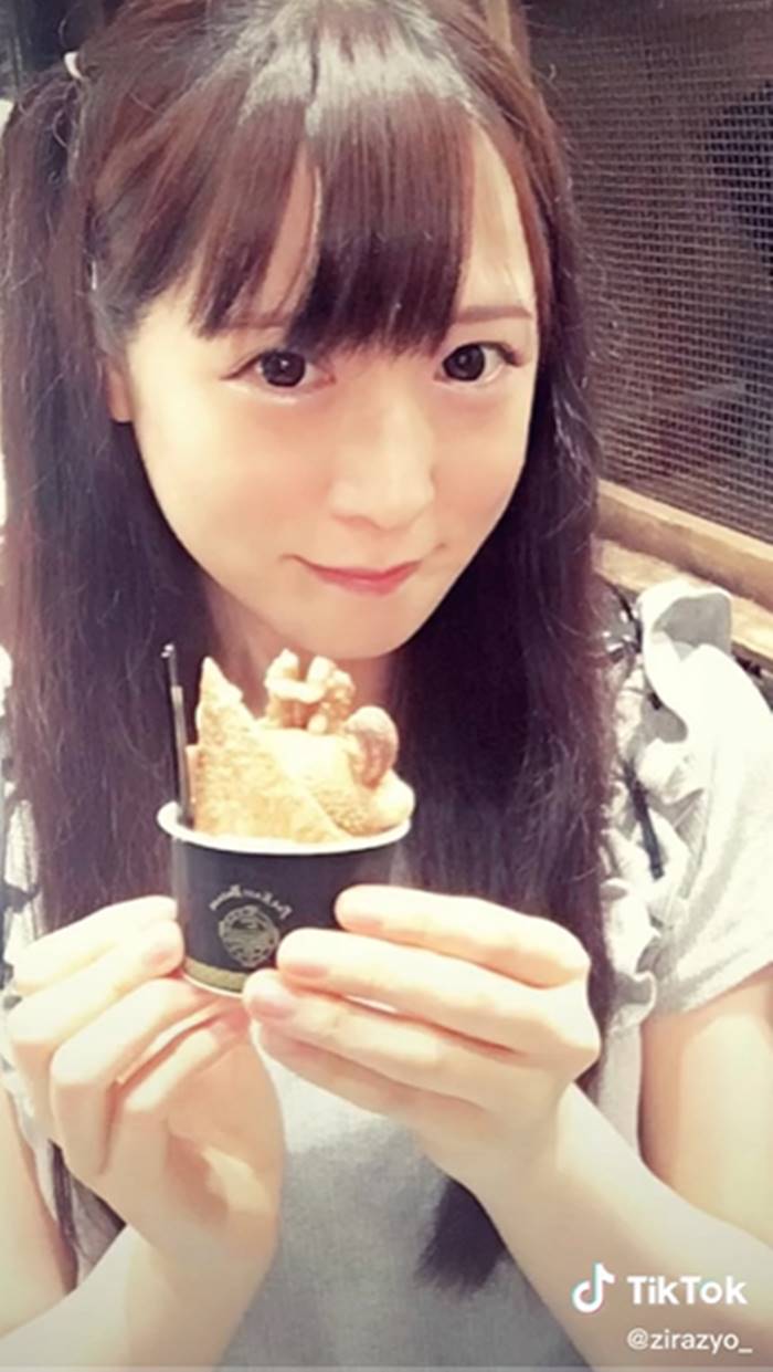 ทำตาสองชั้น