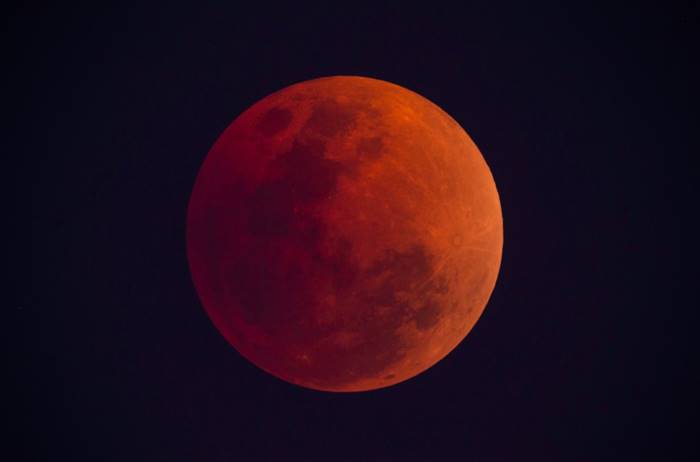 จันทรุปราคา, วันลอยกระทง