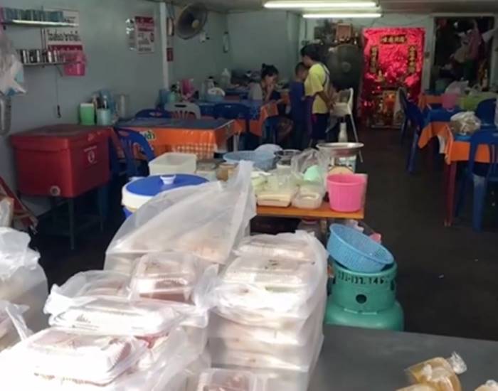 ข้าวหมูแดง