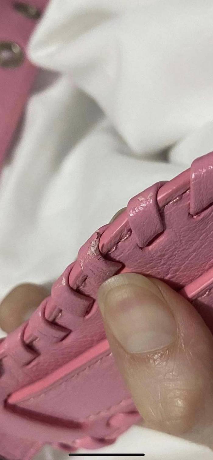 BALENCIAGA