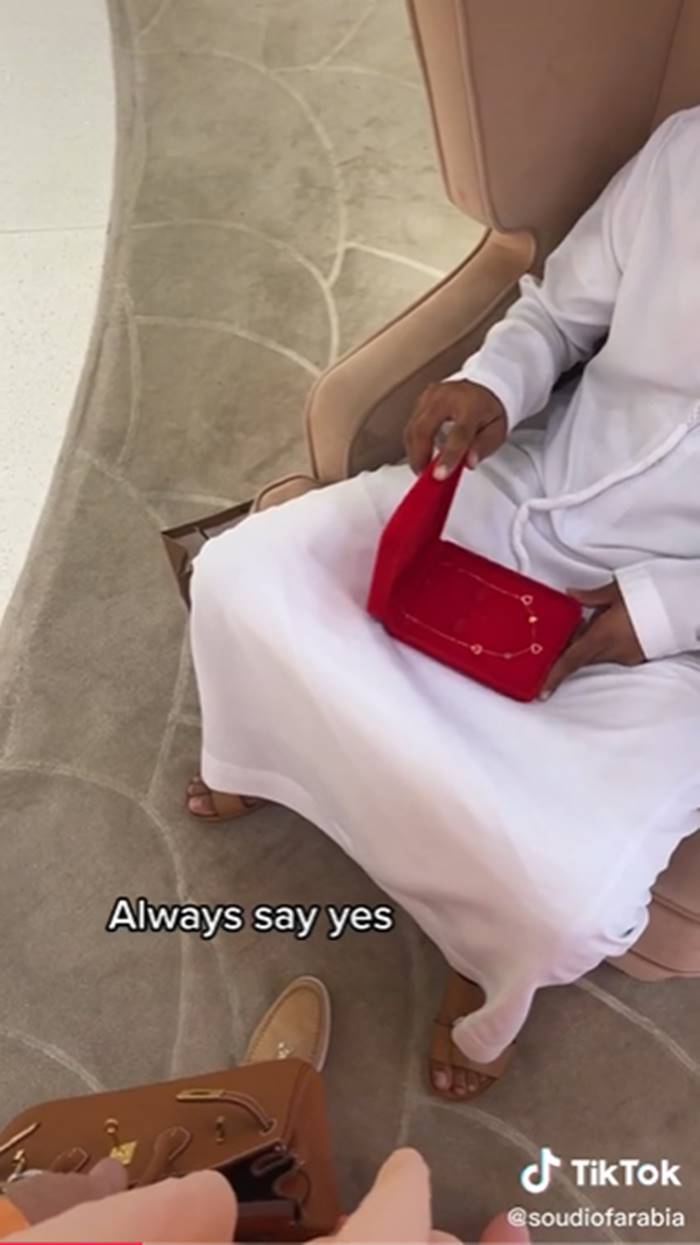 แม่บ้านเศรษฐี