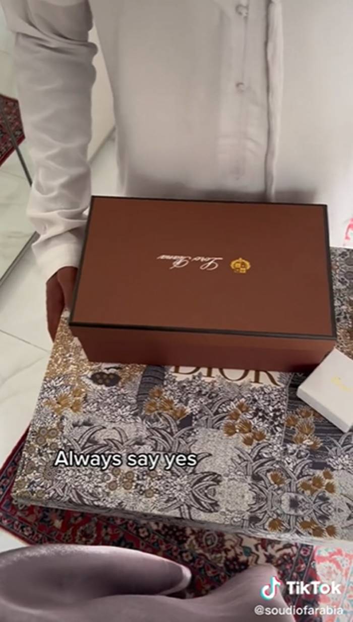 แม่บ้านเศรษฐี