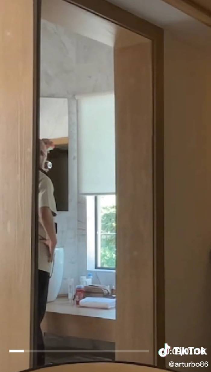 ตั้งกล้อง, โรงแรม