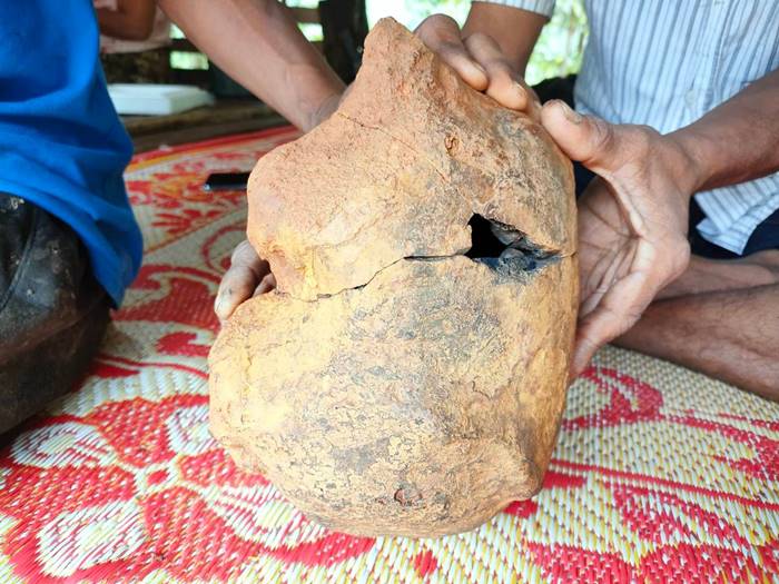  เหล็กไหล