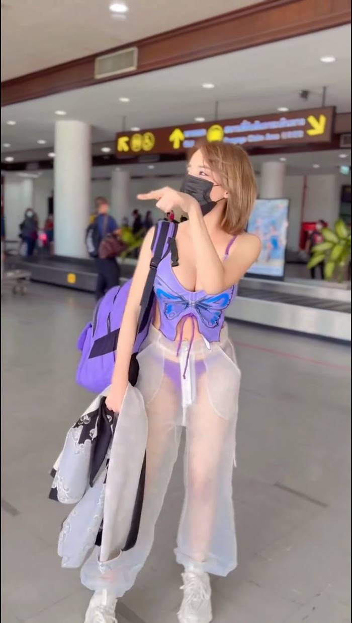 ดีเจบาร์บี้มอส