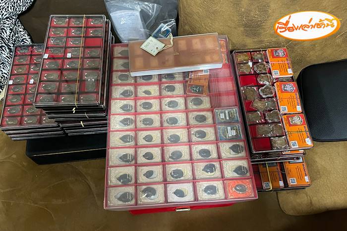 เจ้าหน้าที่เขตราชเทวี