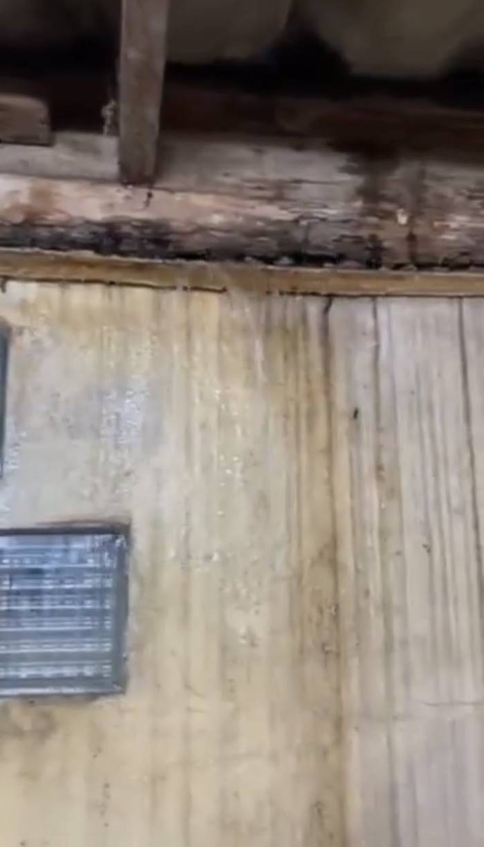 ปัญหาเพื่อนบ้าน