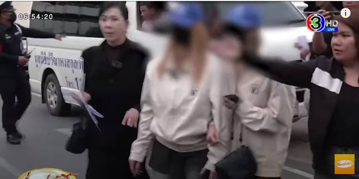 ฆ่ายกครัว