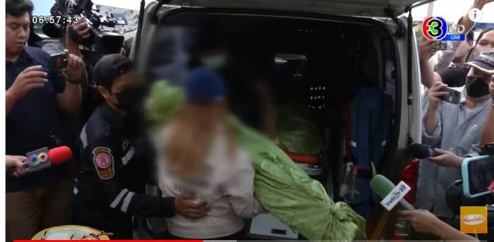 ฆ่ายกครัว