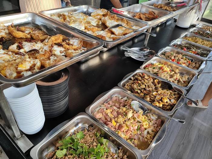 ข้าวแกง 99 บาท พระราม 5