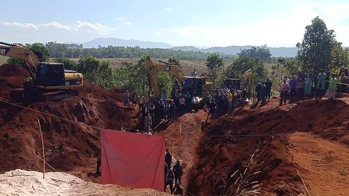  เด็กตกบ่อบาดาล