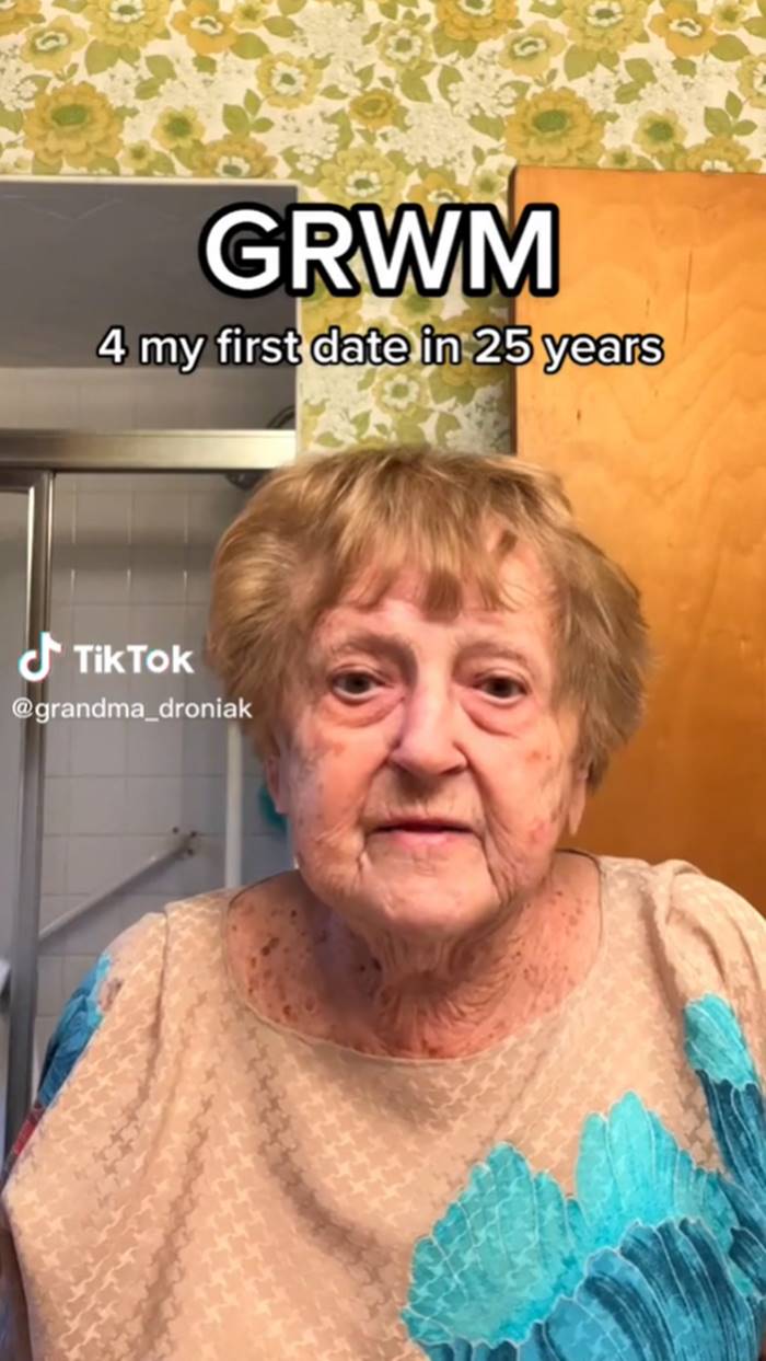 grandma_droniak