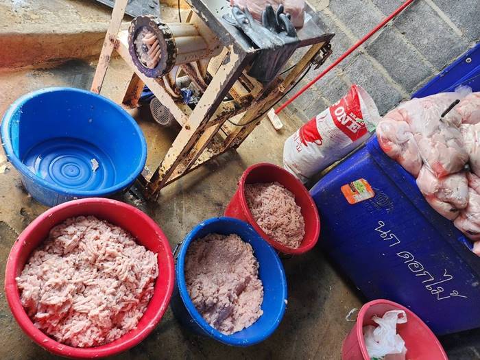 โรงงานลูกชิ้น