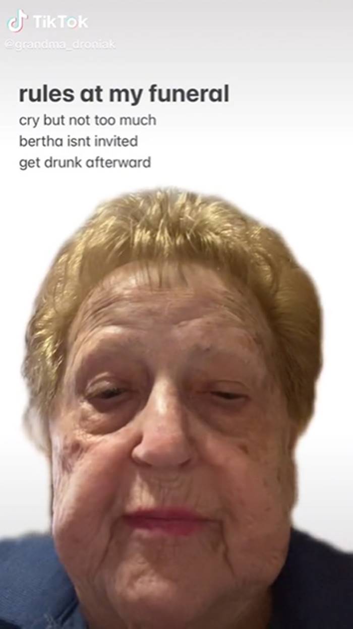 grandma_droniak