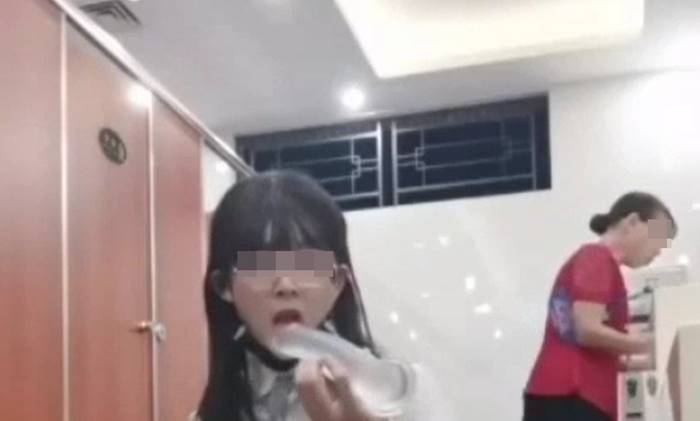 ถ่ายเซลฟี่