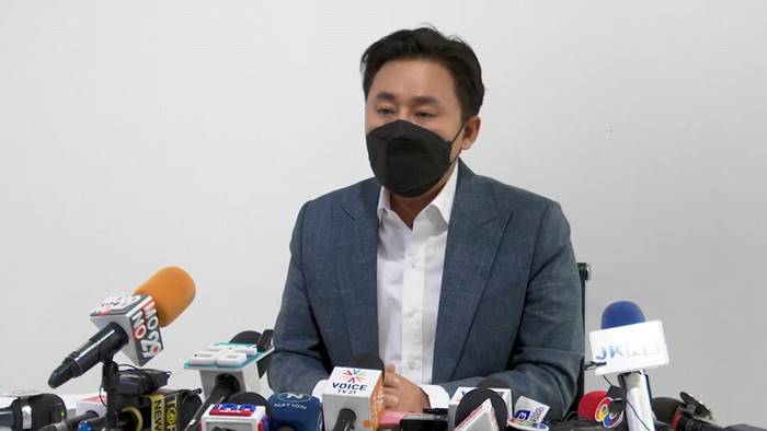 รองนายกรัฐมนตรี, ทนายตั้ม, ษิทรา เบี้ยบังเกิด