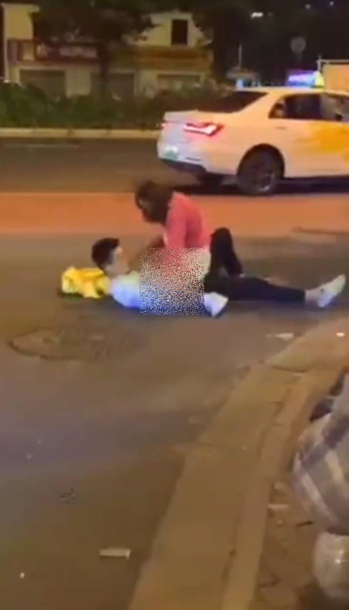  เซ็กส์ในที่สาธารณะ