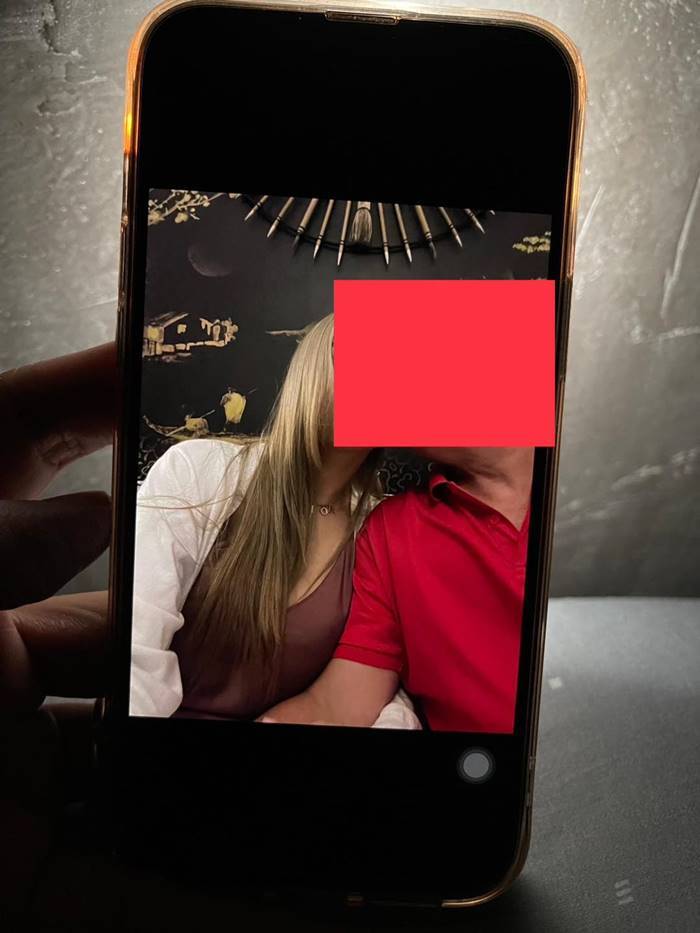 อดีตรองนายกรัฐมนตรี เป็นชู้