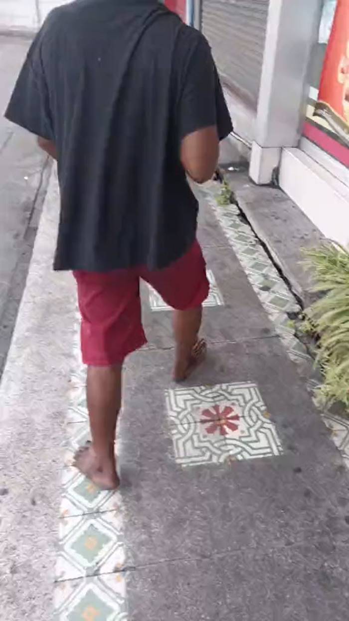 เพื่อนคนเร่ร่อน