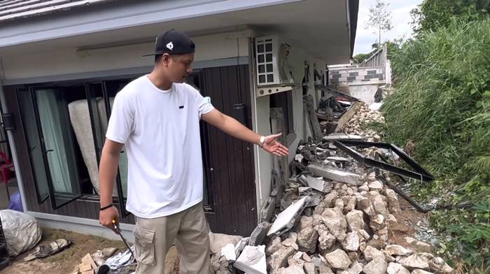 บ้านพัง