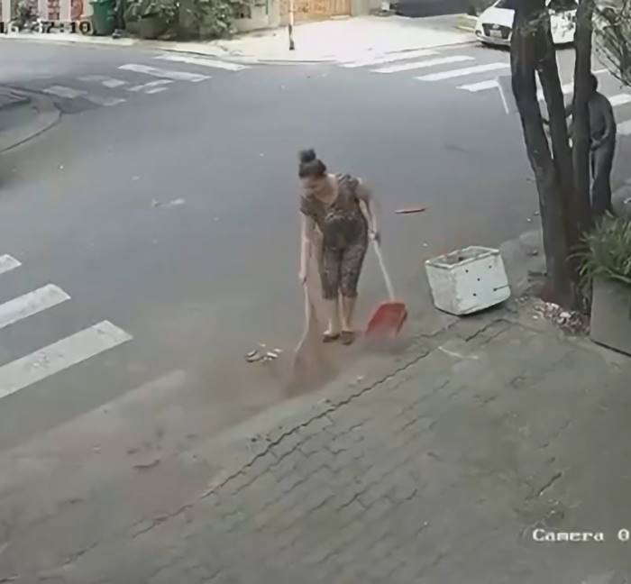 กระชากสร้อย