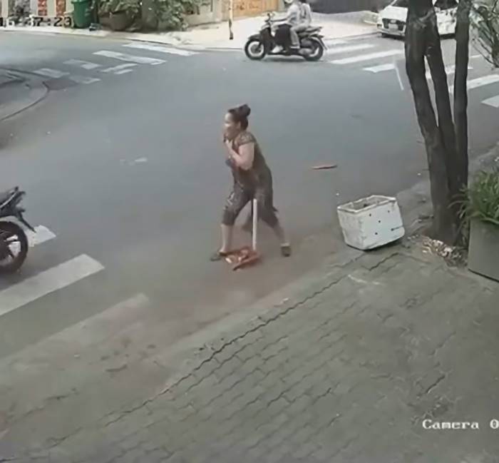 กระชากสร้อย