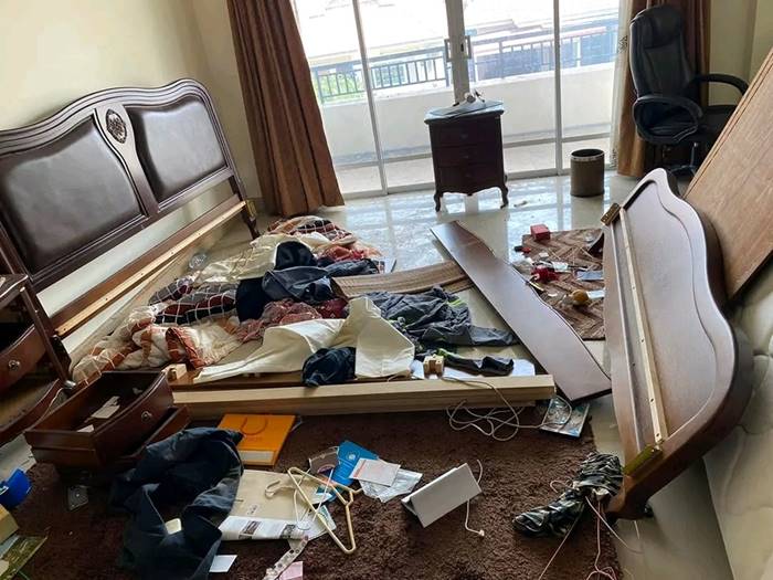 โจรเข้าบ้าน