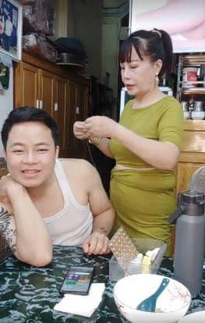 รักต่างวัย