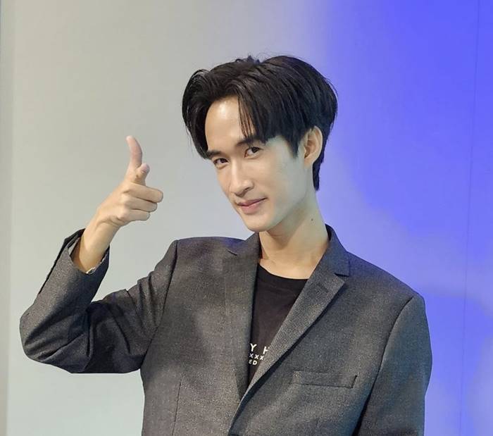 ดราม่าชุดนักเรียน, น้องหยก