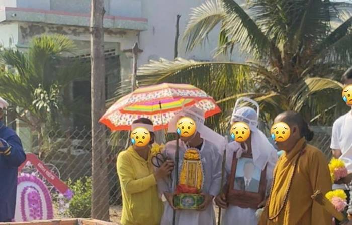 สามีเก่า, เรื่องแปลก