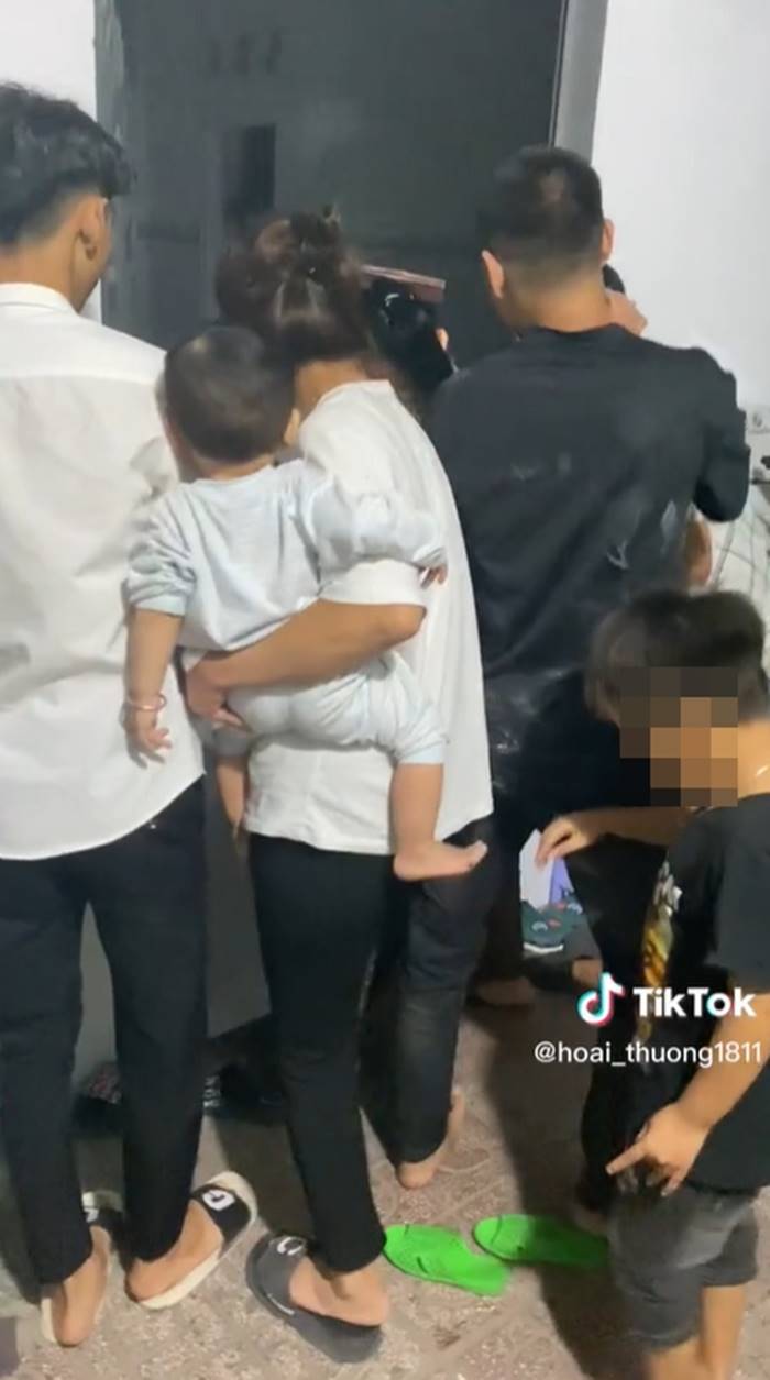 เพื่อนบ้าน