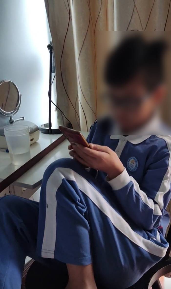 เด็กติดเกม