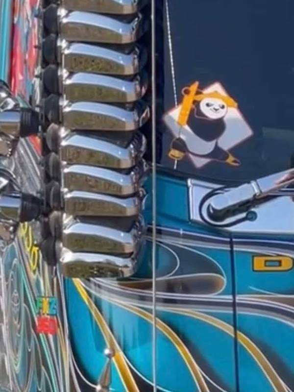 สติ๊กเกอร์ส่วย